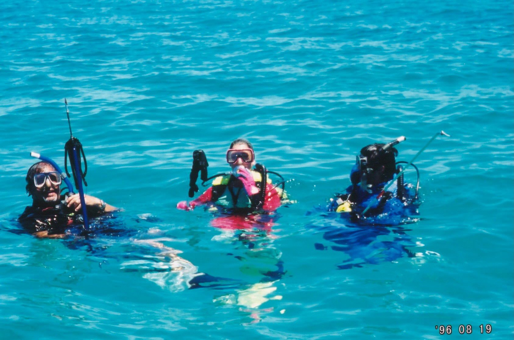 Facundo, Marissa and Hector diving